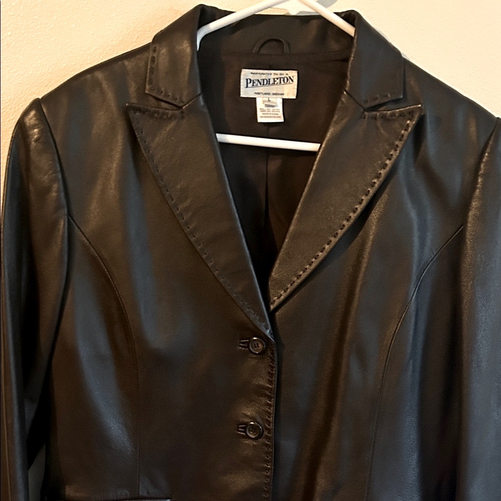 Fall Preview: Vintage Classic Pendleton Women L D… - image 4